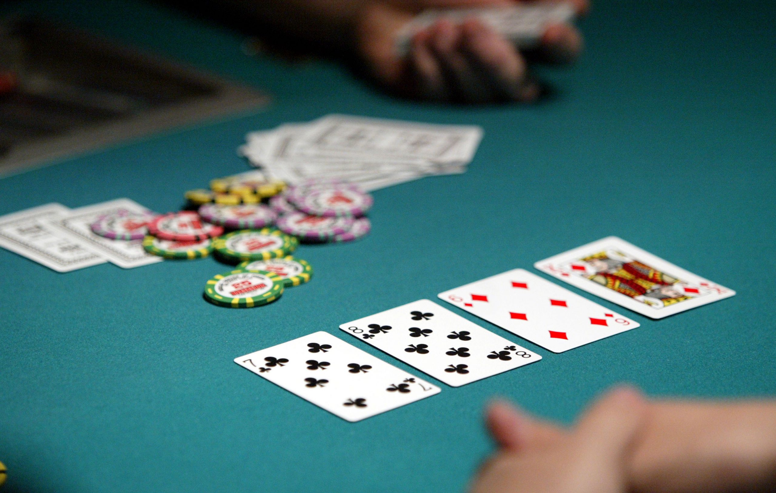 Do online gambling platforms offer promotions?