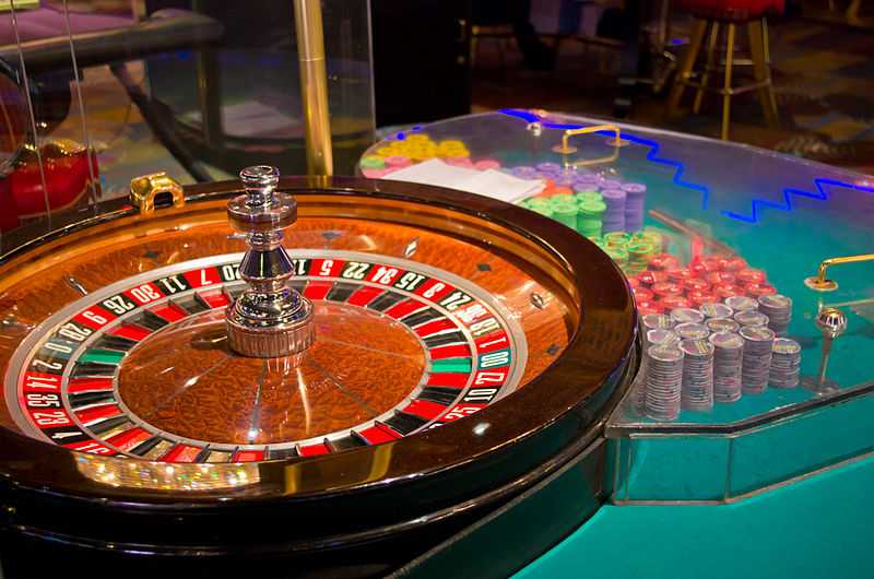 Highly Recommended Live Casinos at Your Fingertips : Choose the Best One Now!